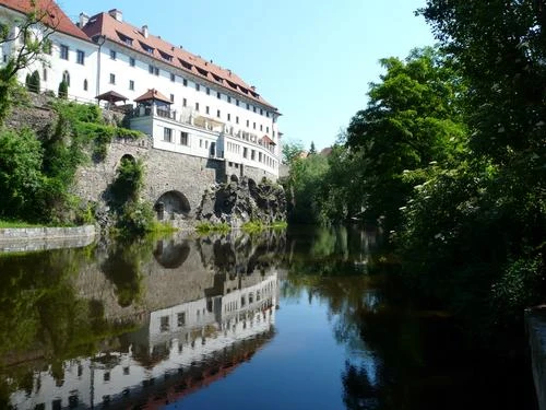 Hotelul Ruze - Fostul Colegiu Iezuit