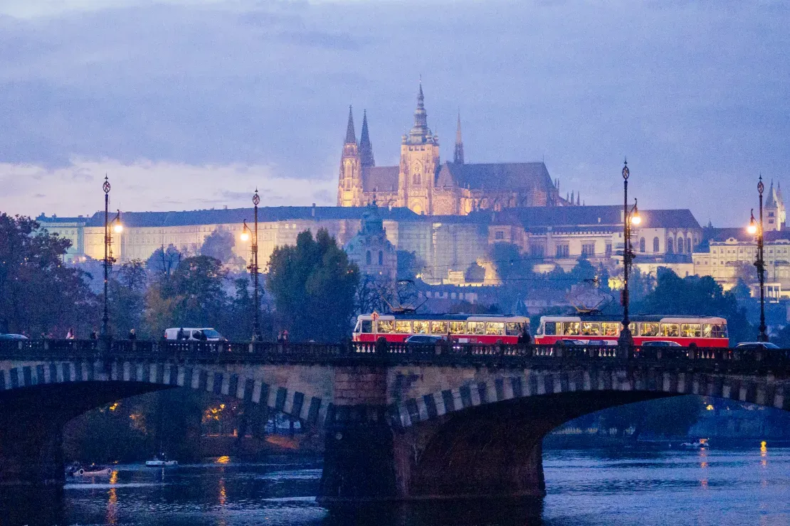 Despre Praga  piata veche din praga observatorul stilului de viata