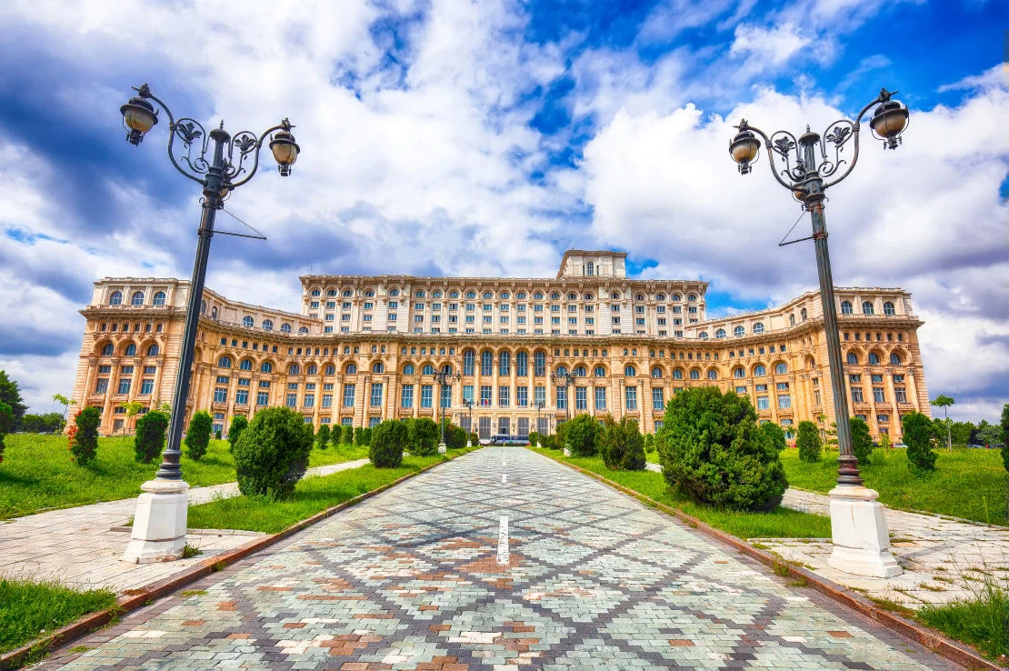 despre bucuresti  arhitectura fantastica palatul parlamentului bucuresti